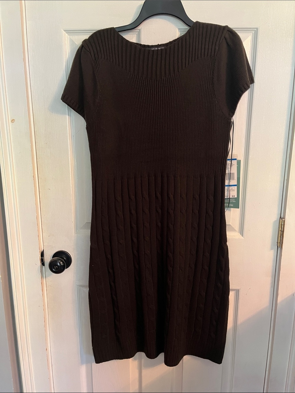 Jones Wear Women's Short Sleeve Cable Knit Dress -